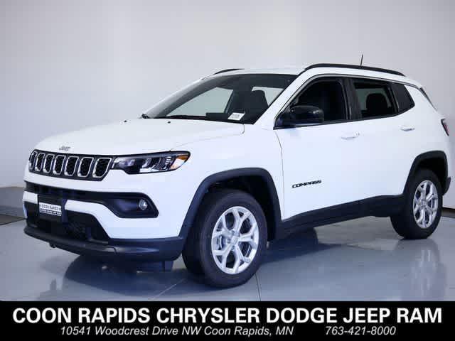 new 2024 Jeep Compass car, priced at $29,999