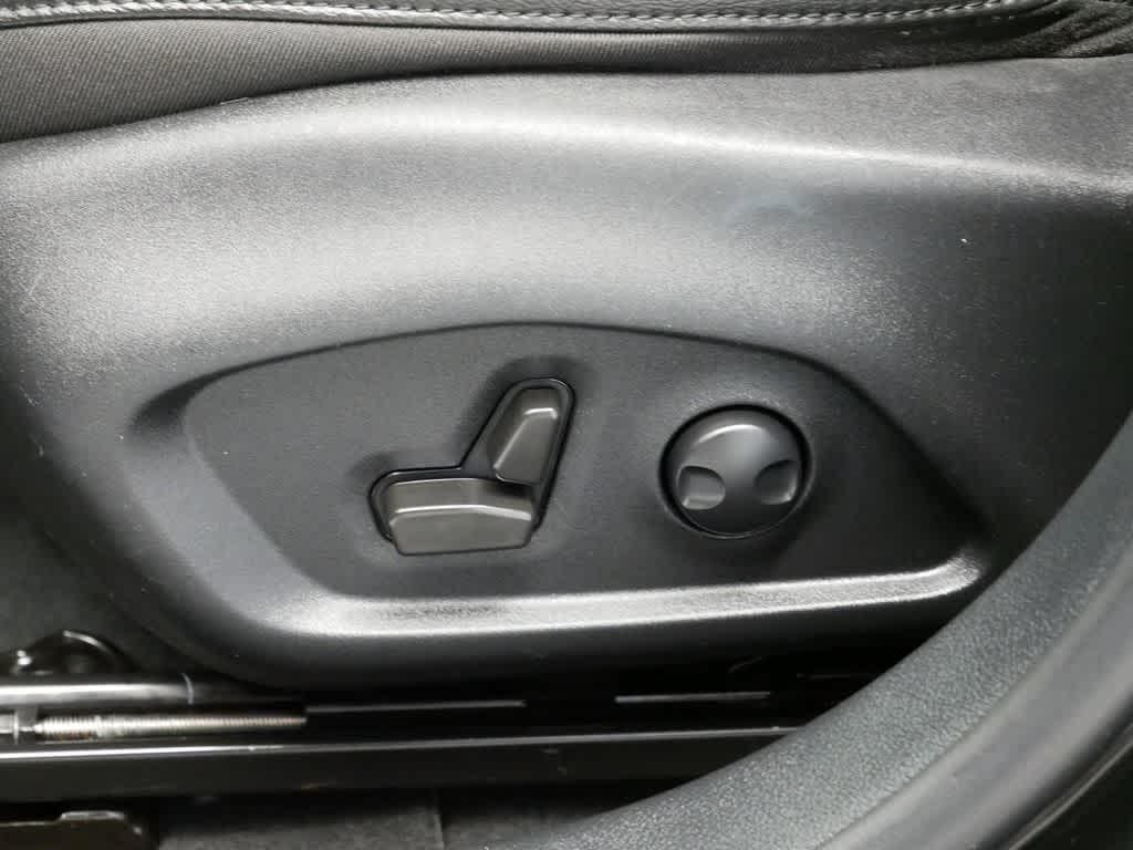 used 2022 Jeep Compass car, priced at $23,336