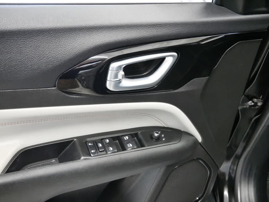 used 2022 Jeep Compass car, priced at $23,336