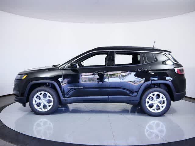 new 2024 Jeep Compass car, priced at $31,605