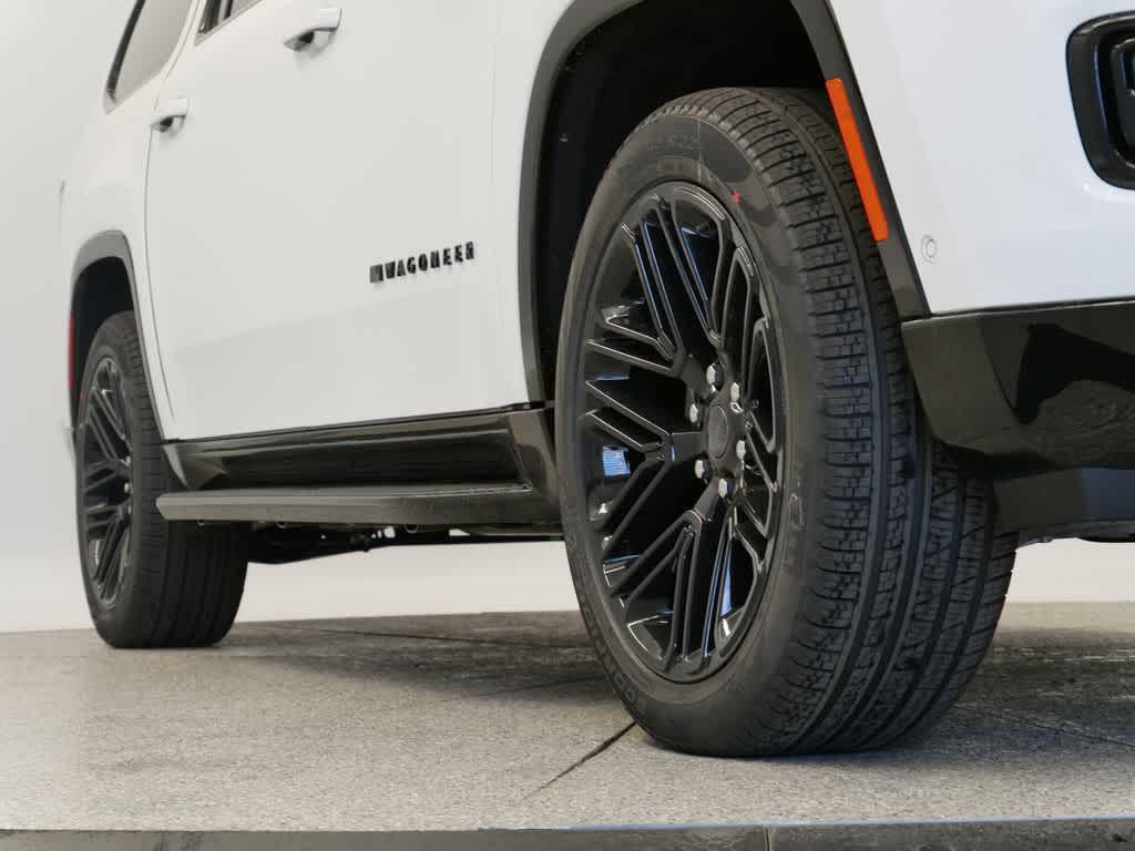 new 2025 Jeep Wagoneer L car, priced at $75,331