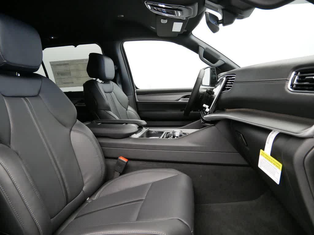 new 2025 Jeep Wagoneer L car, priced at $75,331