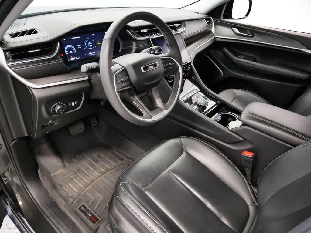 used 2023 Jeep Grand Cherokee L car, priced at $31,981