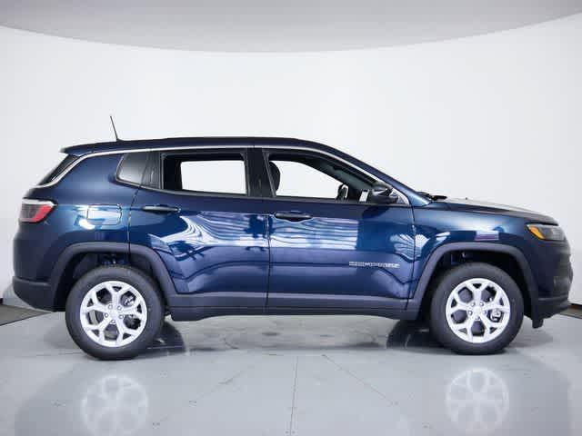 new 2024 Jeep Compass car, priced at $27,509