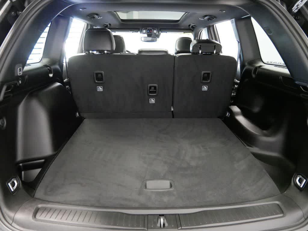 used 2024 Jeep Grand Cherokee car, priced at $40,987