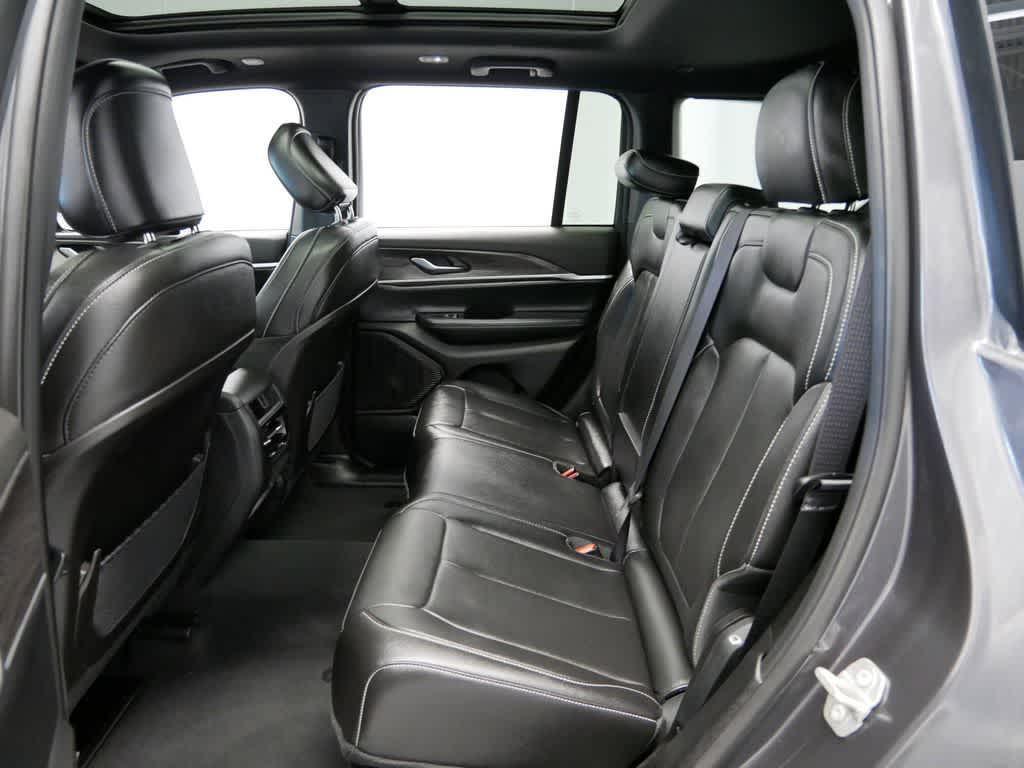 used 2024 Jeep Grand Cherokee car, priced at $40,987
