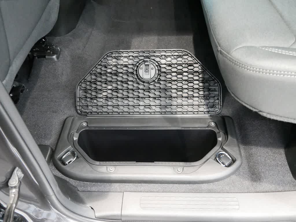 new 2025 Ram 1500 car, priced at $53,378