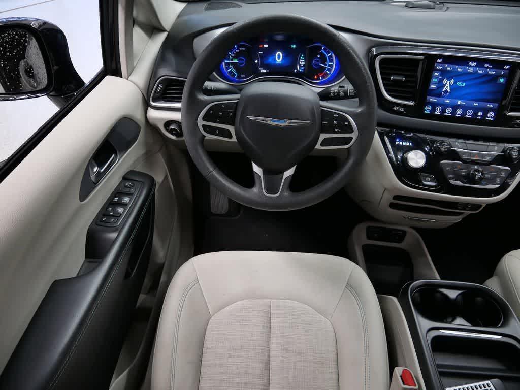 used 2018 Chrysler Pacifica Hybrid car, priced at $18,242