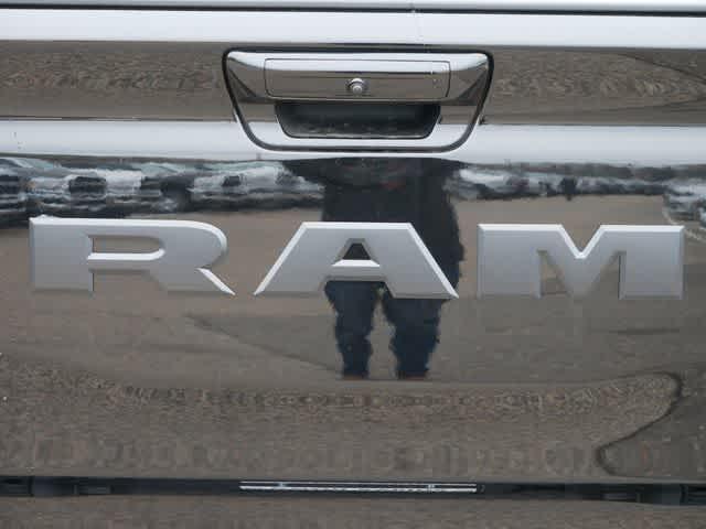 new 2025 Ram 1500 car, priced at $65,422