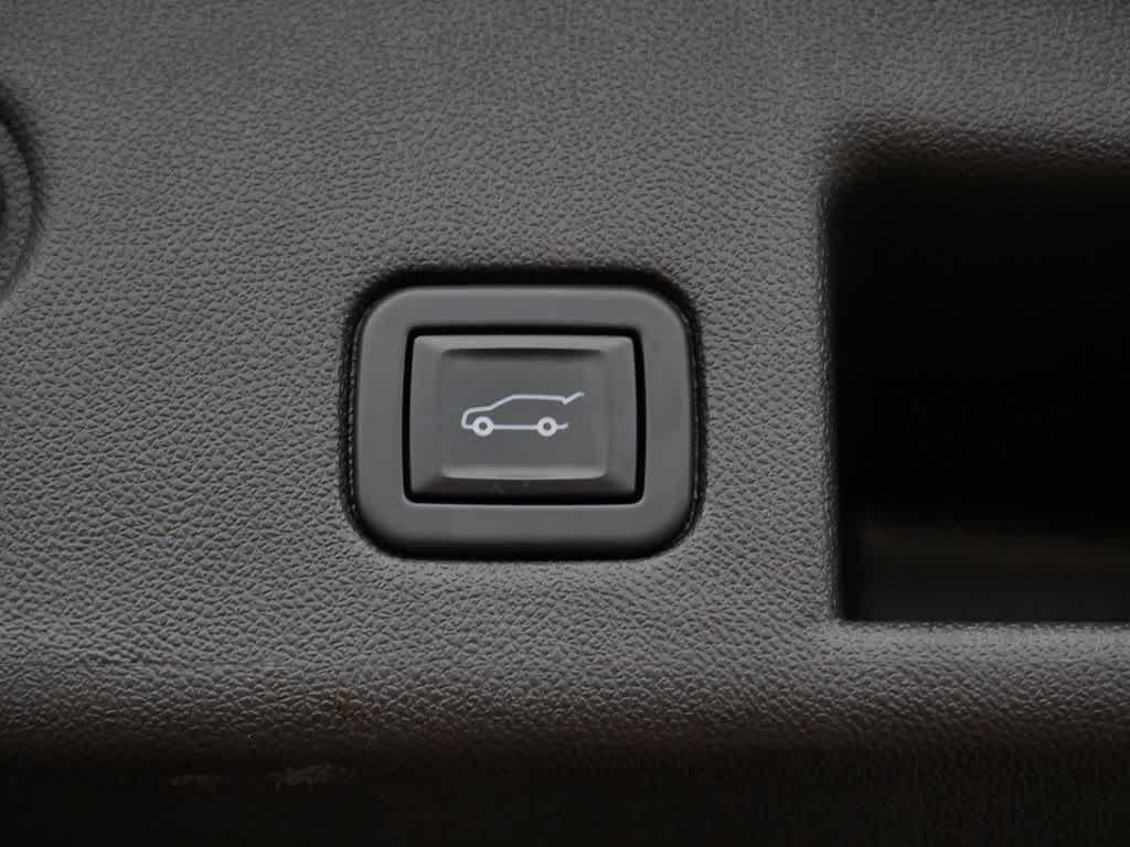 used 2020 Chevrolet Equinox car, priced at $17,859