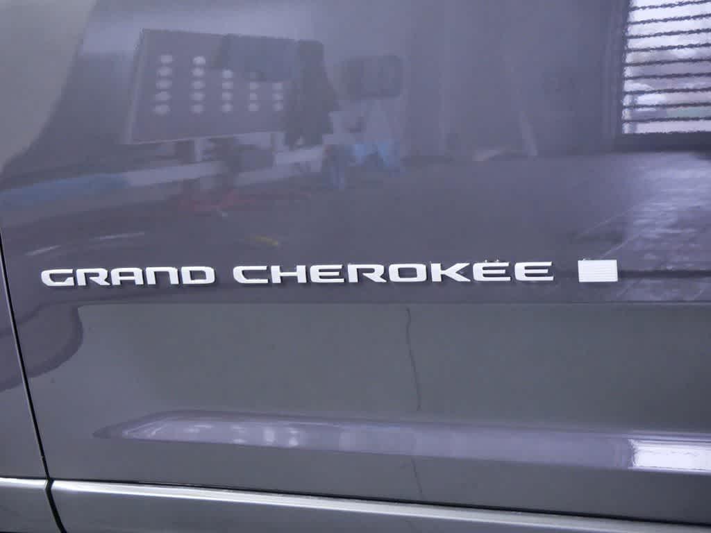 new 2025 Jeep Grand Cherokee car, priced at $61,881
