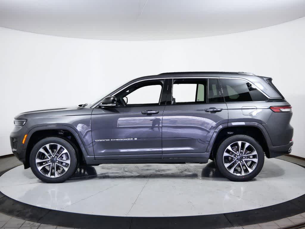 new 2025 Jeep Grand Cherokee car, priced at $61,881