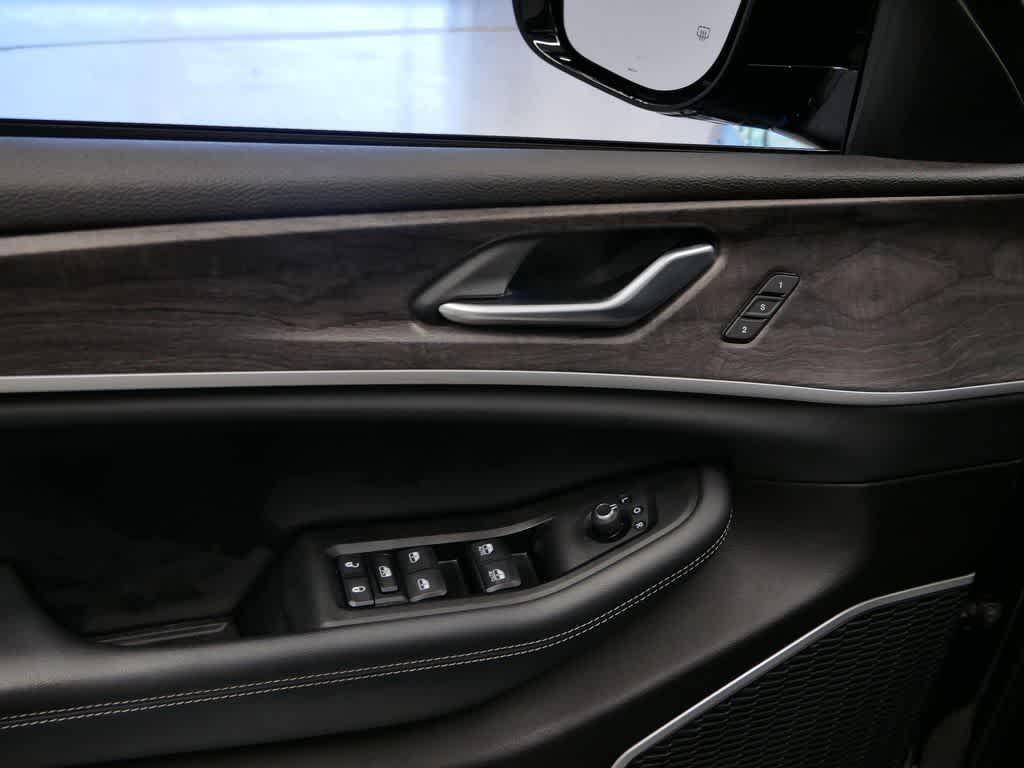 used 2022 Jeep Grand Cherokee L car, priced at $31,930