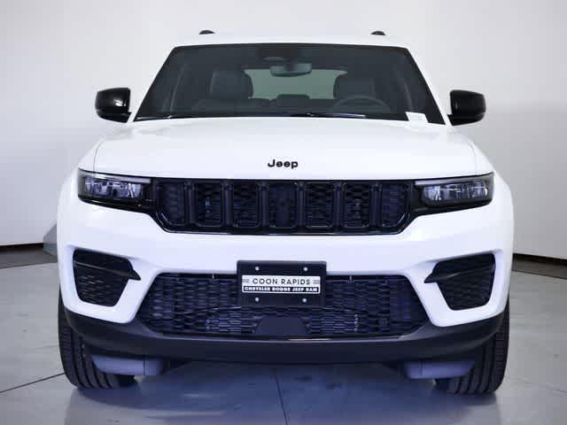 new 2024 Jeep Grand Cherokee car, priced at $46,619