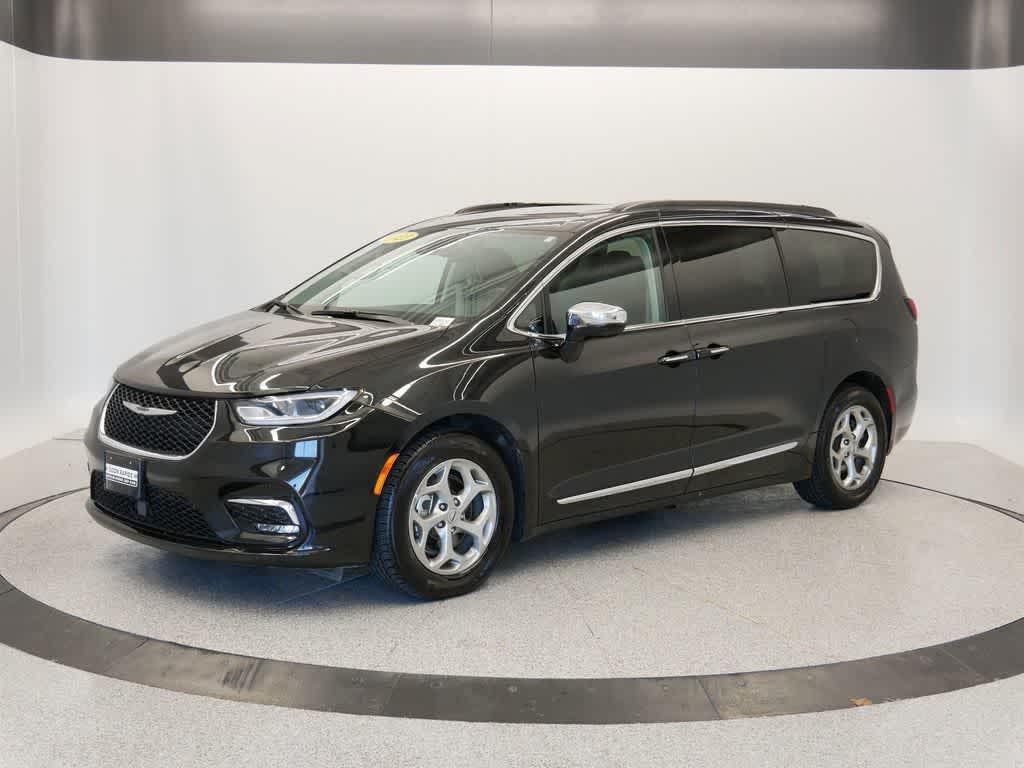 used 2023 Chrysler Pacifica car, priced at $27,487