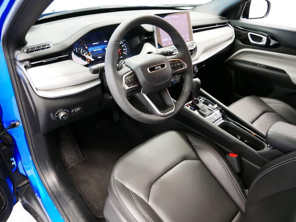 new 2025 Jeep Compass car, priced at $31,120