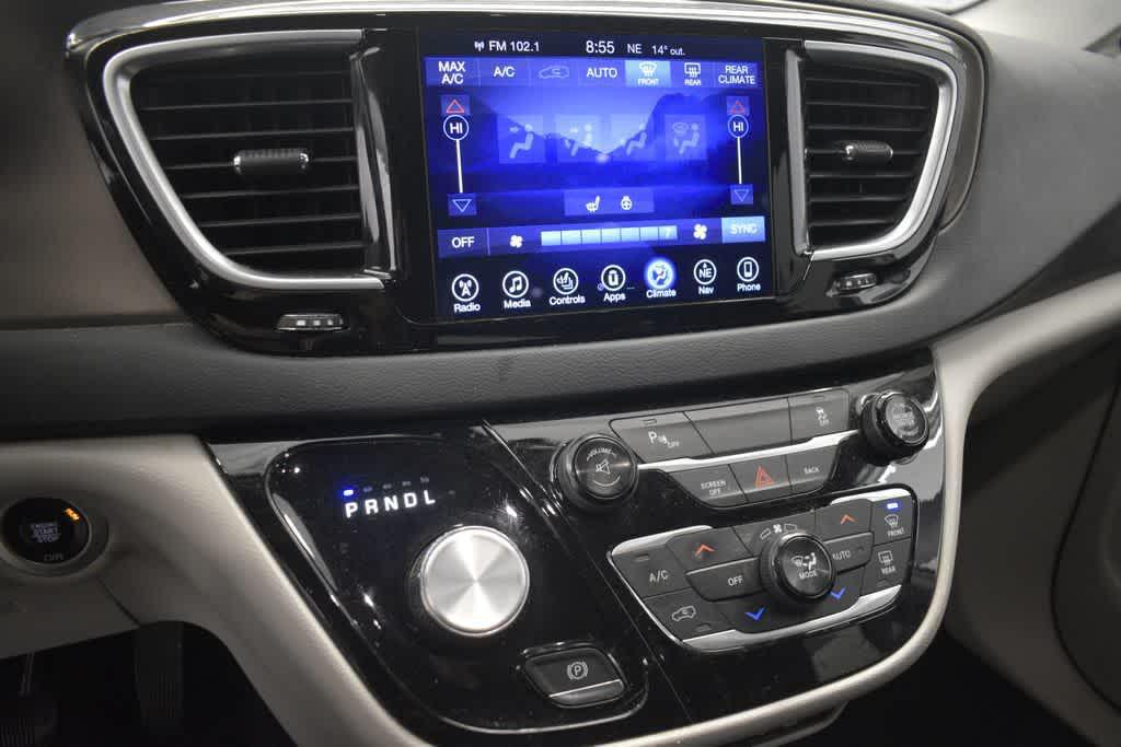 used 2017 Chrysler Pacifica car, priced at $16,762