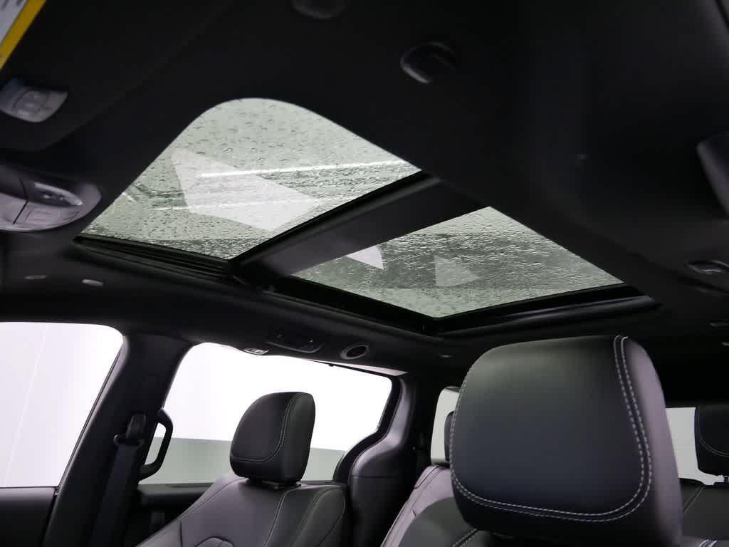 new 2026 Chrysler Pacifica car, priced at $48,165