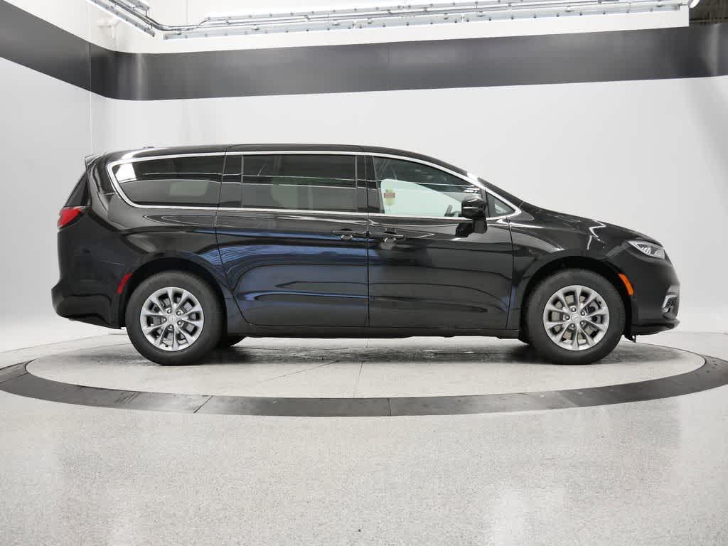 new 2026 Chrysler Pacifica car, priced at $48,165
