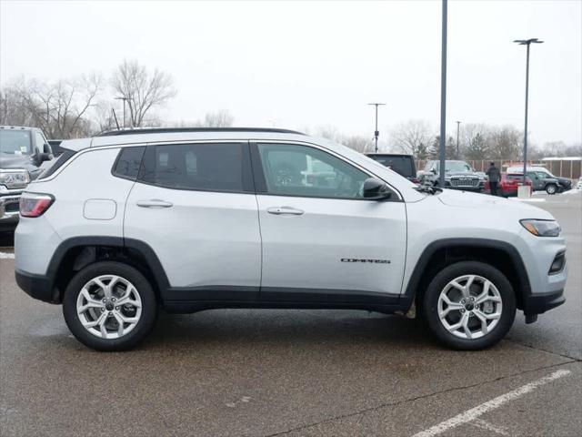new 2025 Jeep Compass car, priced at $28,049