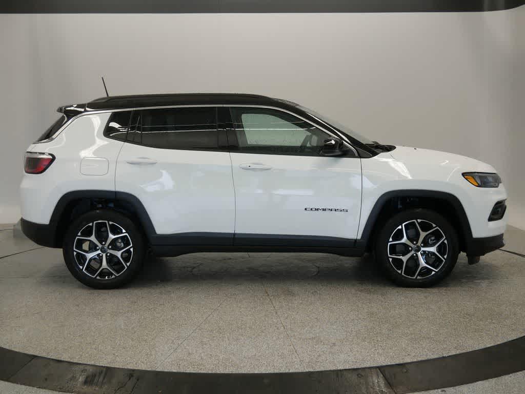 new 2025 Jeep Compass car, priced at $32,324