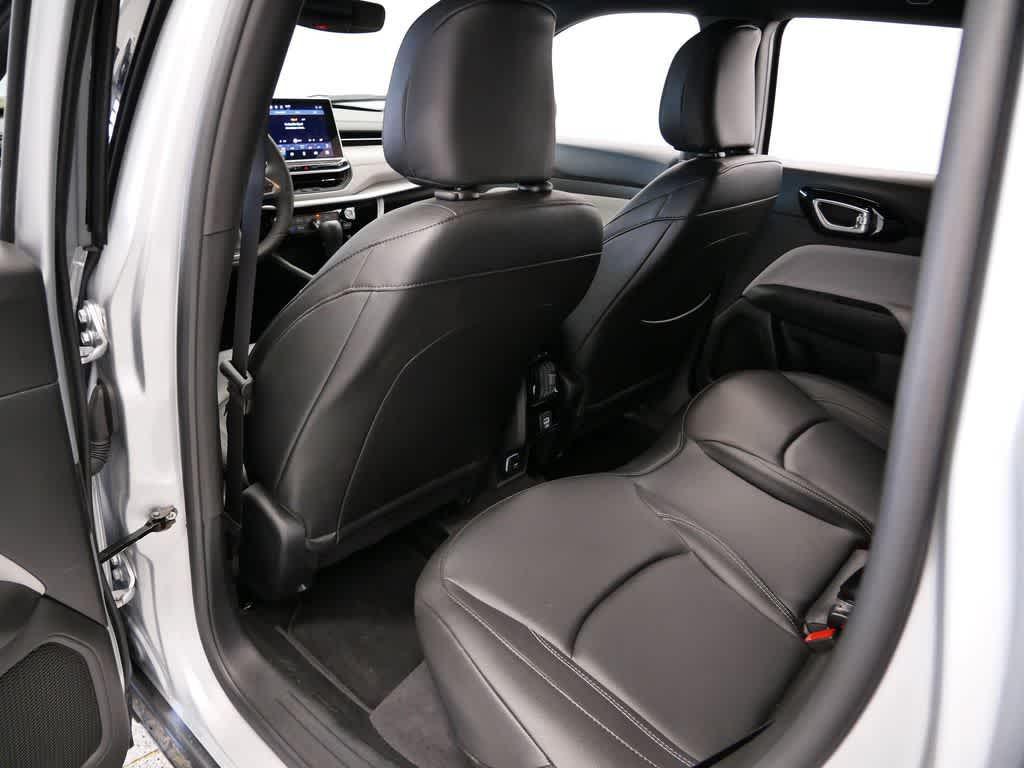 new 2025 Jeep Compass car, priced at $31,767