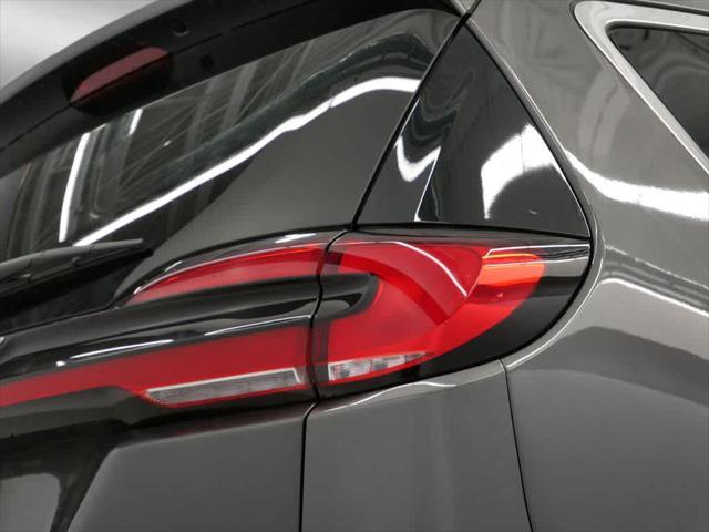 used 2021 Chrysler Pacifica car, priced at $33,459