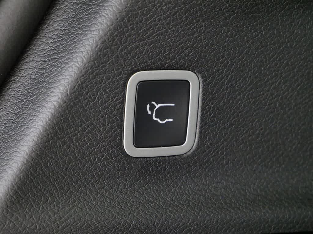 new 2026 Chrysler Pacifica car, priced at $54,152