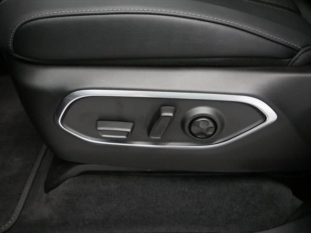 new 2025 Jeep Wagoneer car, priced at $76,673