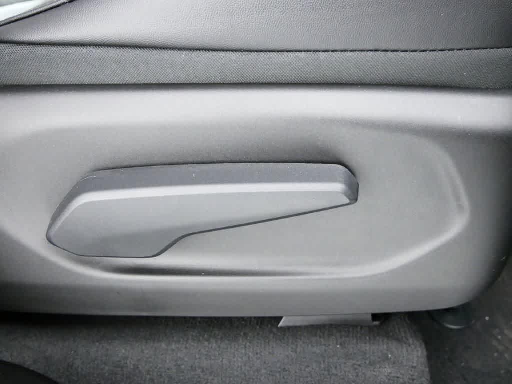 new 2025 Jeep Grand Cherokee L car, priced at $45,718