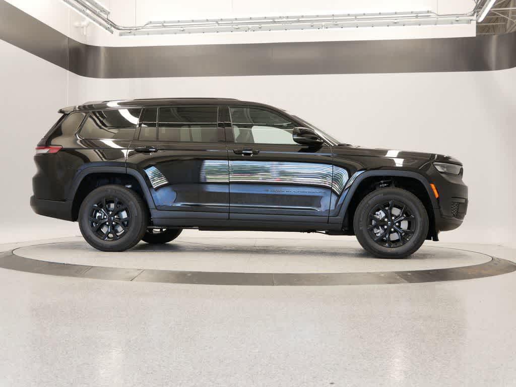 new 2025 Jeep Grand Cherokee L car, priced at $45,718