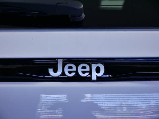 new 2024 Jeep Grand Cherokee car, priced at $43,036