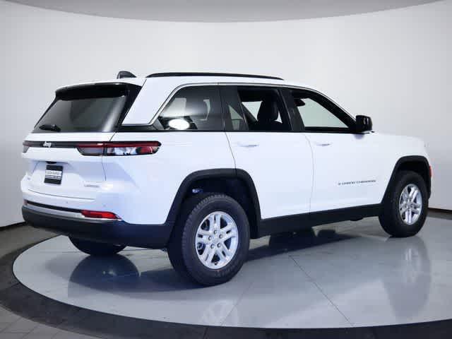 new 2024 Jeep Grand Cherokee car, priced at $43,036