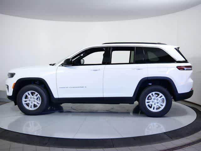 new 2024 Jeep Grand Cherokee car, priced at $43,036