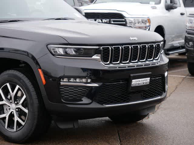 new 2025 Jeep Grand Cherokee car, priced at $45,766