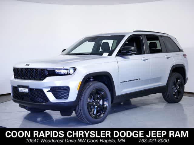 new 2024 Jeep Grand Cherokee car, priced at $43,749