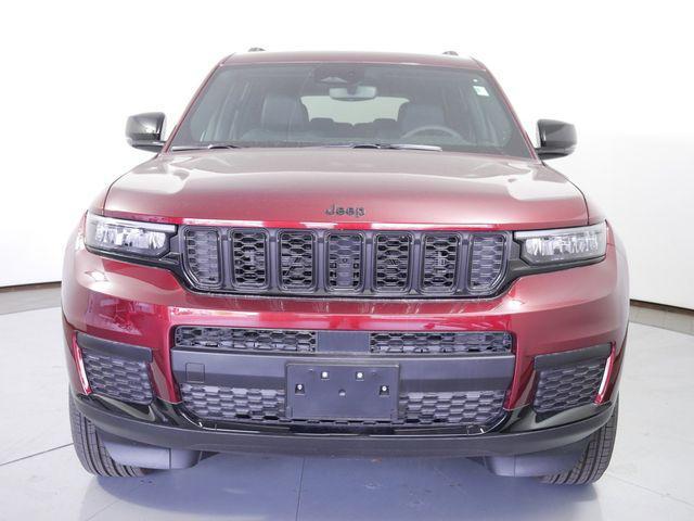 new 2024 Jeep Grand Cherokee L car, priced at $43,334