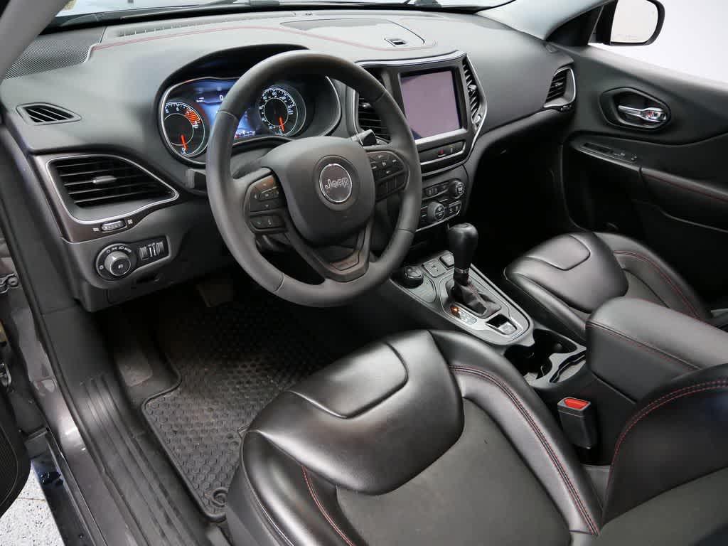 used 2022 Jeep Cherokee car, priced at $23,453