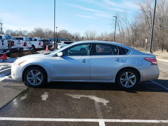 used 2013 Nissan Altima car, priced at $5,800