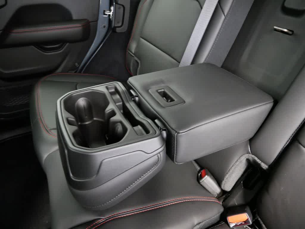new 2025 Jeep Wrangler car, priced at $65,401