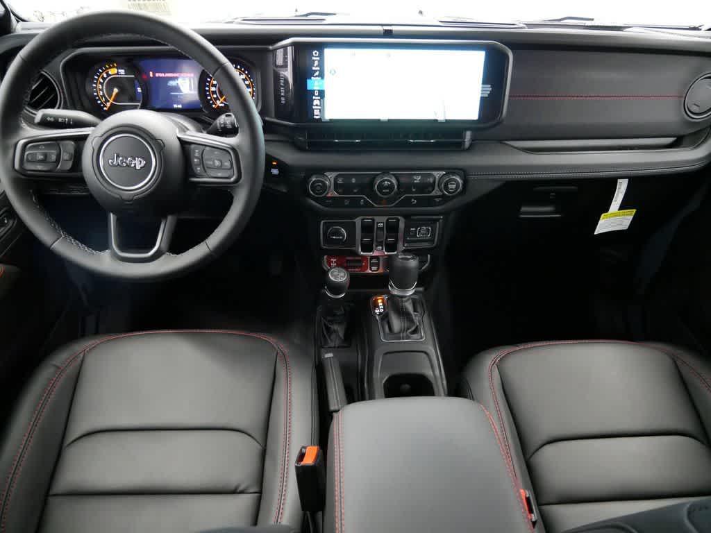 new 2025 Jeep Wrangler car, priced at $65,401