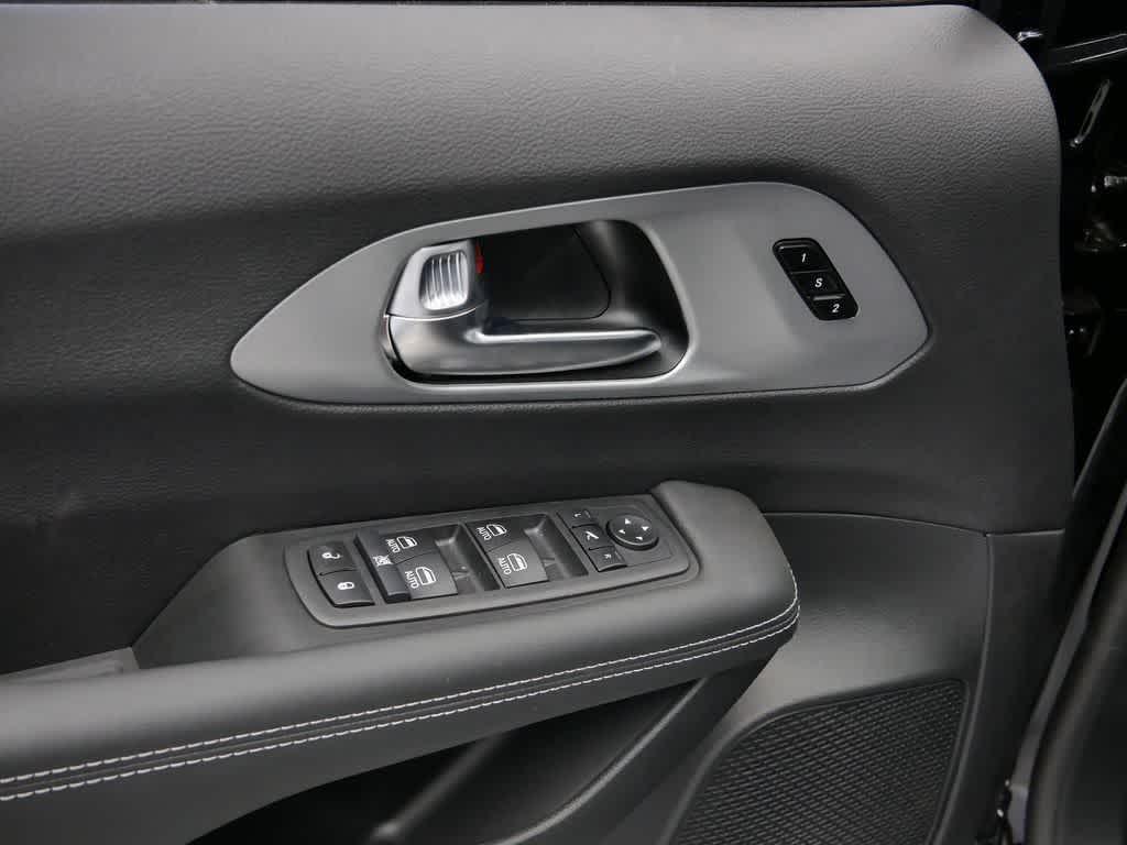 new 2026 Chrysler Pacifica car, priced at $54,125