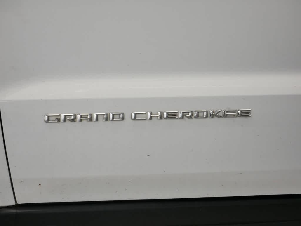 used 2015 Jeep Grand Cherokee car, priced at $11,987