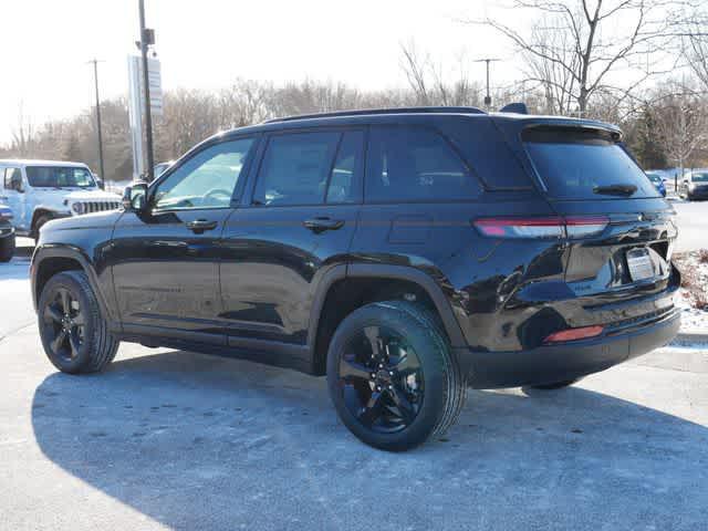 new 2025 Jeep Grand Cherokee car, priced at $51,191