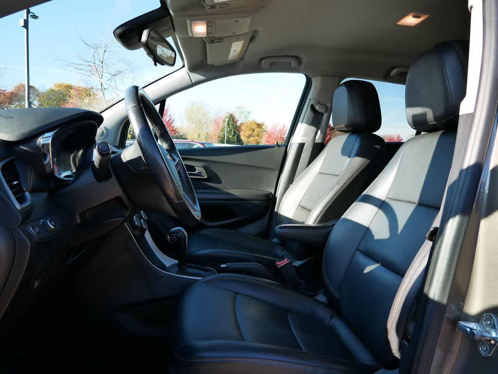 used 2022 Chevrolet Trax car, priced at $15,952