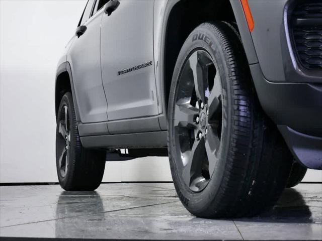 new 2024 Jeep Grand Cherokee car, priced at $45,650
