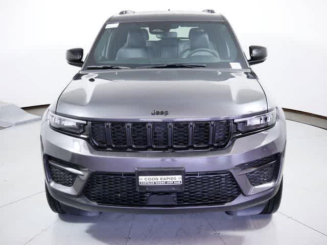 new 2024 Jeep Grand Cherokee car, priced at $44,686