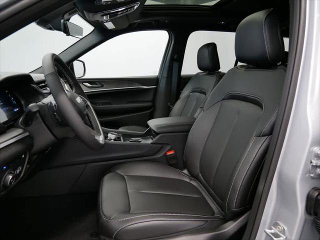 new 2025 Jeep Grand Cherokee 4xe car, priced at $60,152