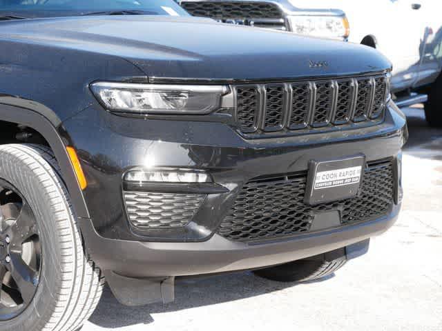 new 2025 Jeep Grand Cherokee car, priced at $49,003