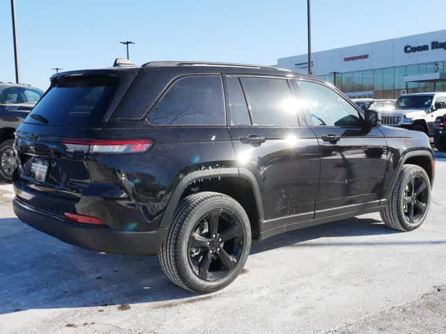 new 2025 Jeep Grand Cherokee car, priced at $49,003